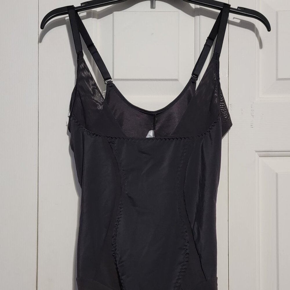 Maidenform Firm Control Open Bust Bodysuit, Black, Large